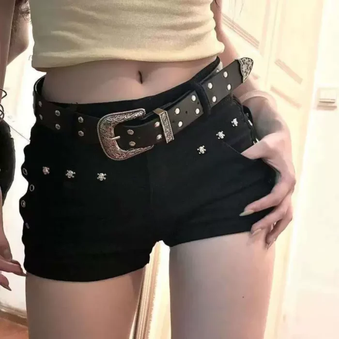 Black Low Rise Denim Ultra Shorts Female Summer Y2K Light Subculture Hot Pants American Hottie Stretch Hip Pants Tide
